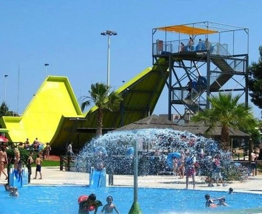 Bungalow Avec Piscine Torrevieja Exteriér fotografie